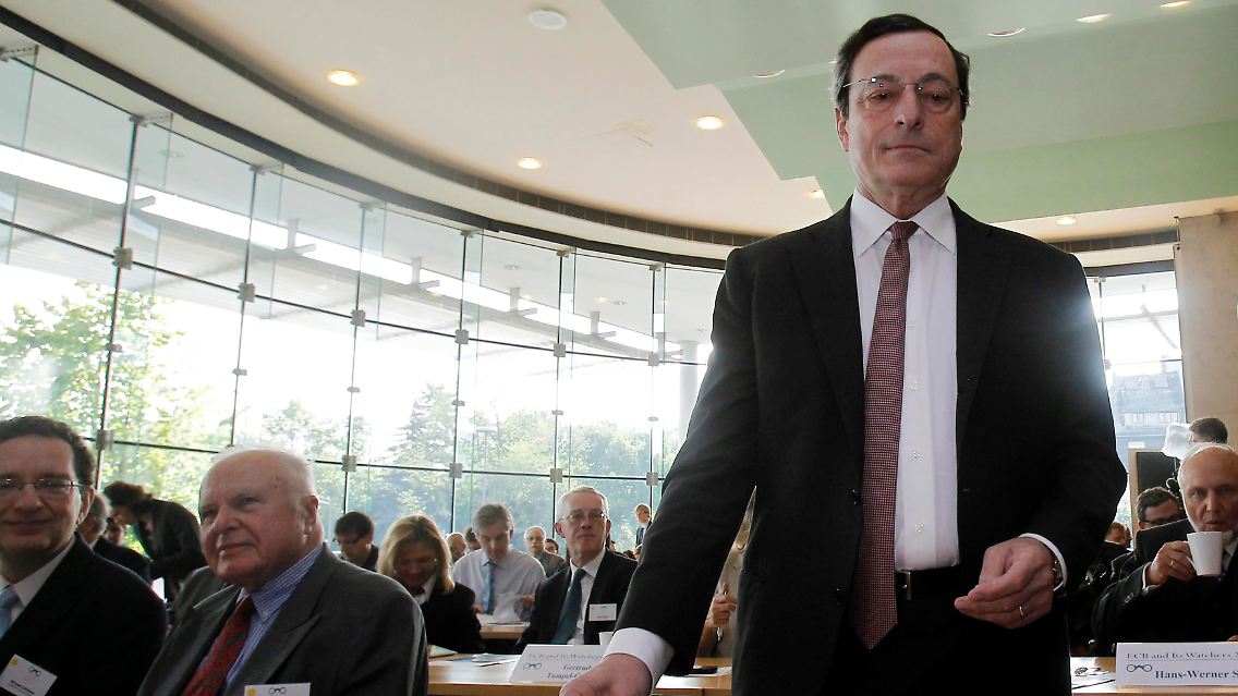 2012-06-15T083932Z_01_AD05_RTRMDNP_3_ECB-DRAGHI.JPG2980705627834032377.jpg
