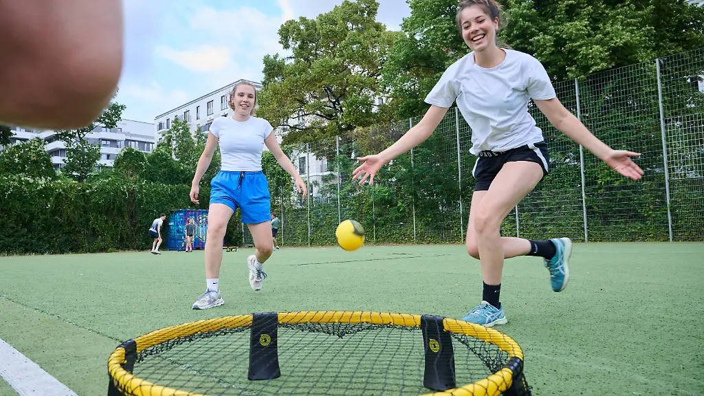 82feddb5b5a525d76c6f30d080a2ab76