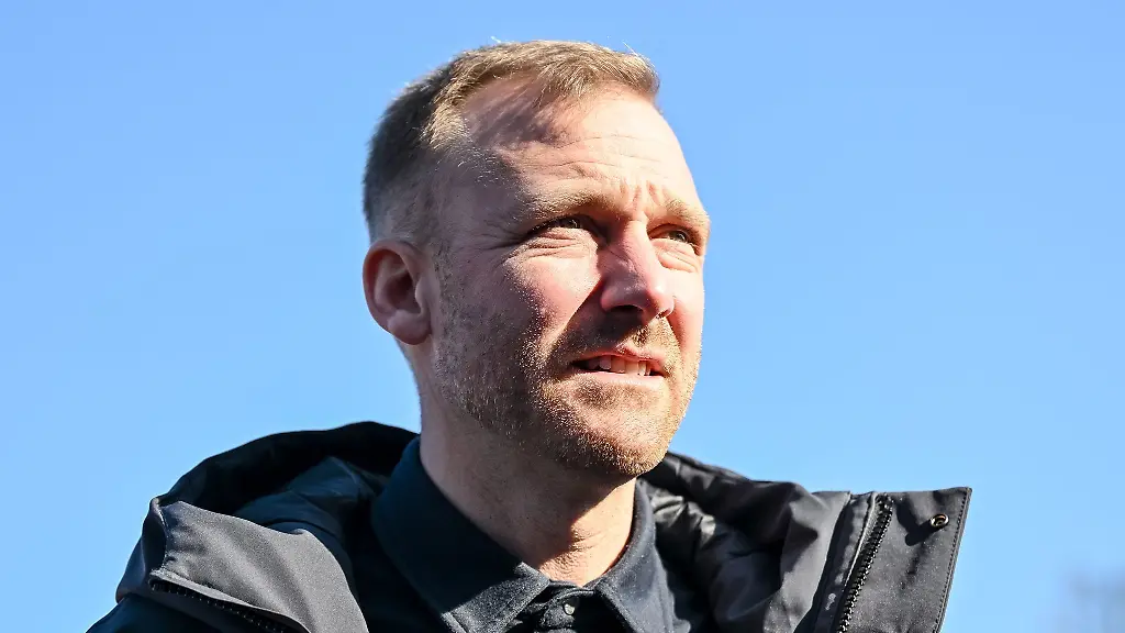 Hat-fortan-sportlich-das-Sagen-beim-FC-Augsburg-Benjamin-Weber