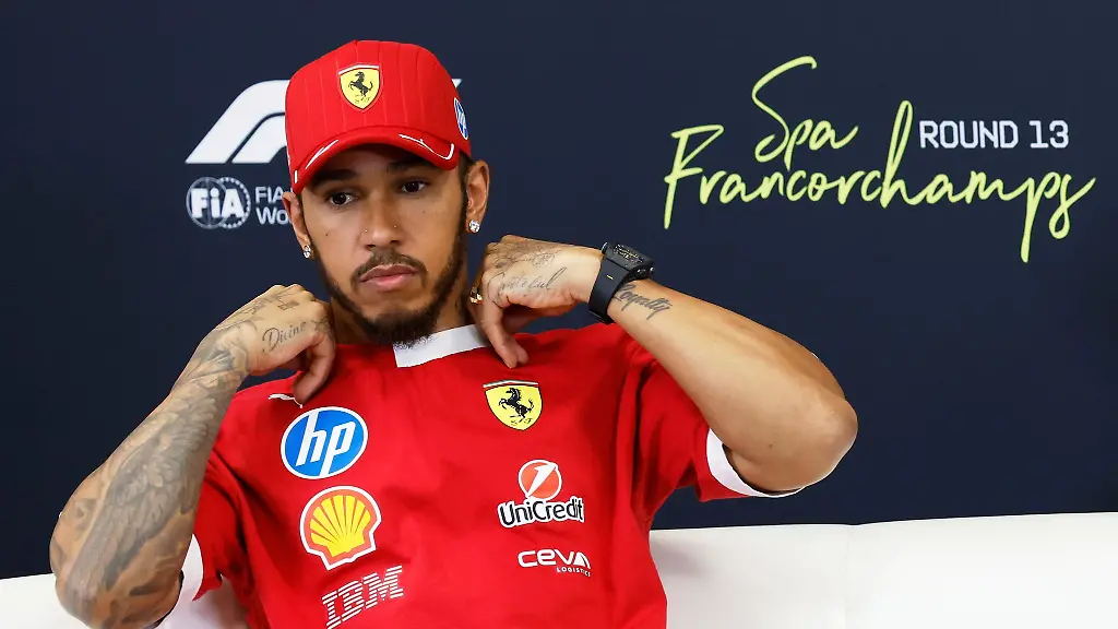 Hamilton-erlebte-in-Belgien-einen-katastrophalen-Start