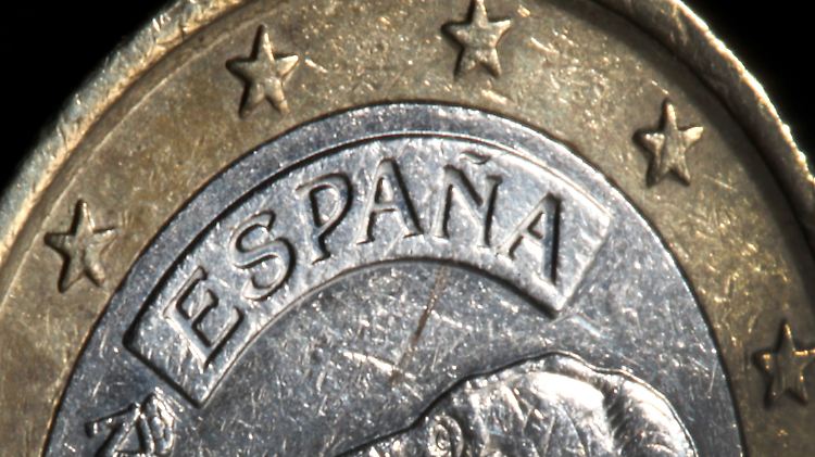 Das Rettungspaket für Spanien soll aus dem Rettungsschirm EFSF, nicht aus dem ESM gezahlt werden - damit würde der Schirm erneut ausgeweitet.