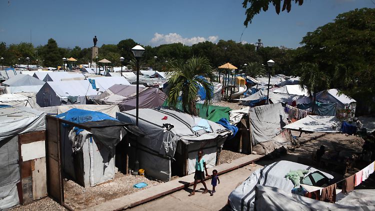 Flüchtlingslager in Port-au-Prince nach dem schweren Erdbeben in Haiti 2010.
