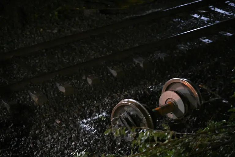 615b40ea1e40890fa1c7ab246ae1d1bc