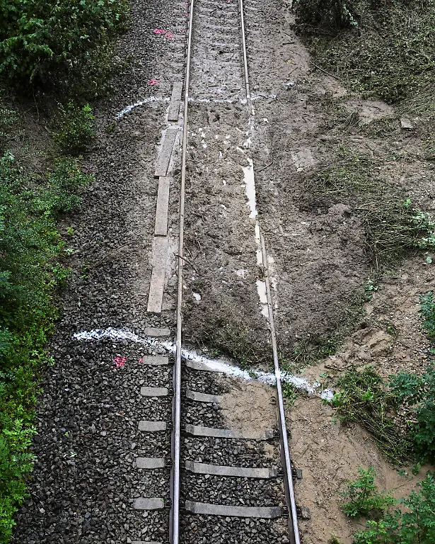 fa05df430505458b4d5a396562bf8370