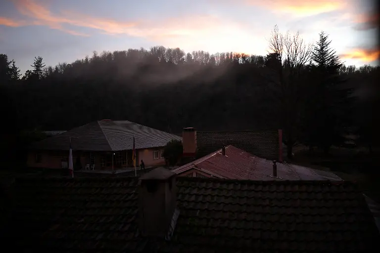 2025-07-23T200524Z-3895555198-MRPRC2OPFADLX8Q-RTRMADP-3-CHILE-RIGHTS-COLONIA-DIGNIDAD