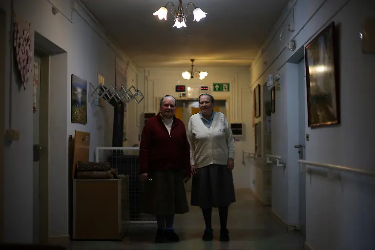 2025-07-23T200524Z-3895555198-MRPRC2XPFAGD75R-RTRMADP-3-CHILE-RIGHTS-COLONIA-DIGNIDAD