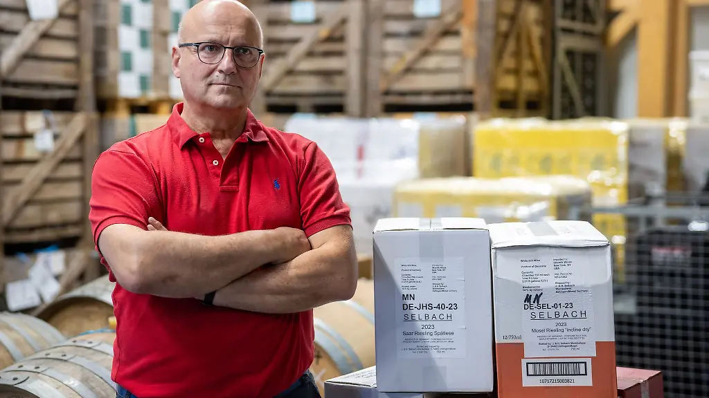 Winzer-Selbach-exportiert-einen-grossen-Teil-seines-Weins-in-die-USA-Archivbild