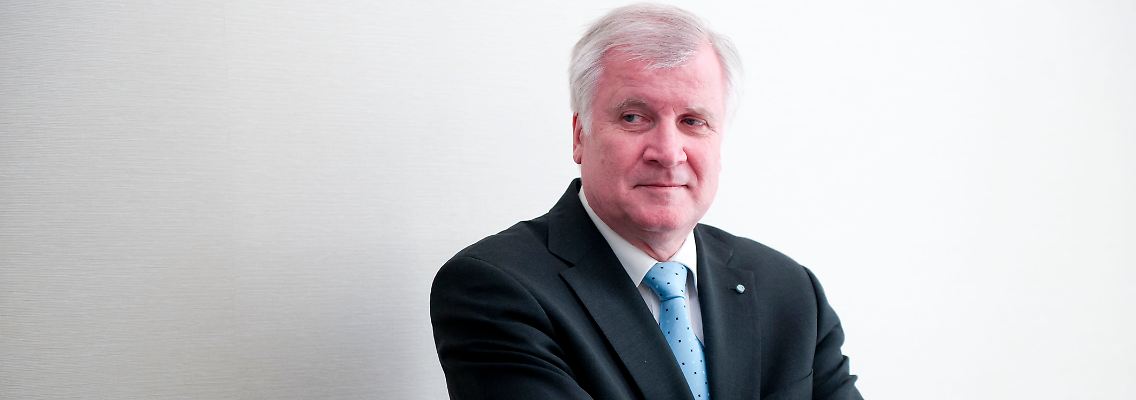 Horst Seehofer sieht das mit dem Flughafen anders.