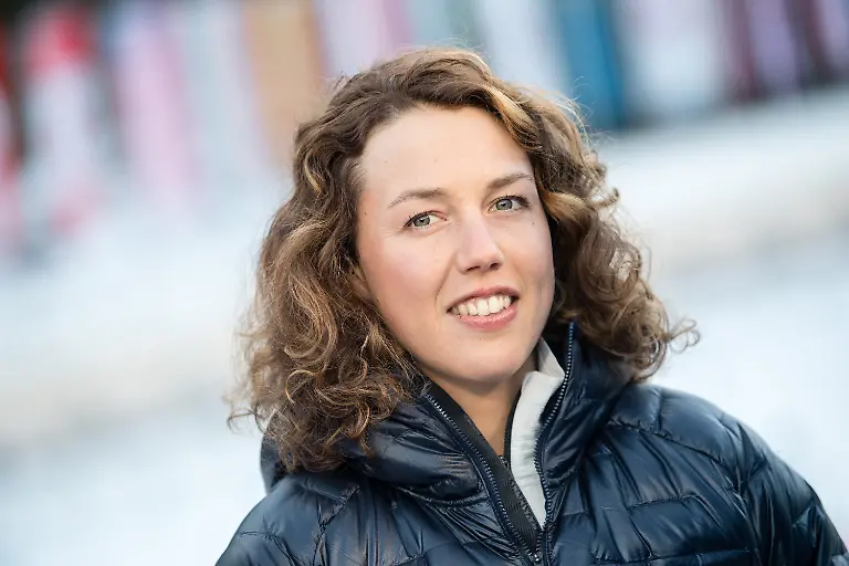 b0497db253f3b9f0a259f83b61fb69ff