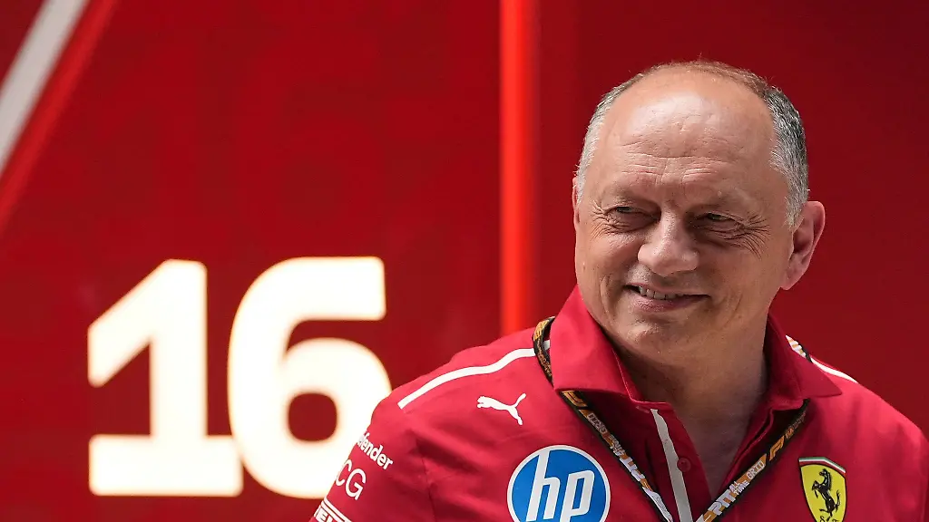 Der-Vertrag-von-Ferrari-Teamchef-Frederic-Vasseur-wird-um-mehrere-Jahre-verlaengert