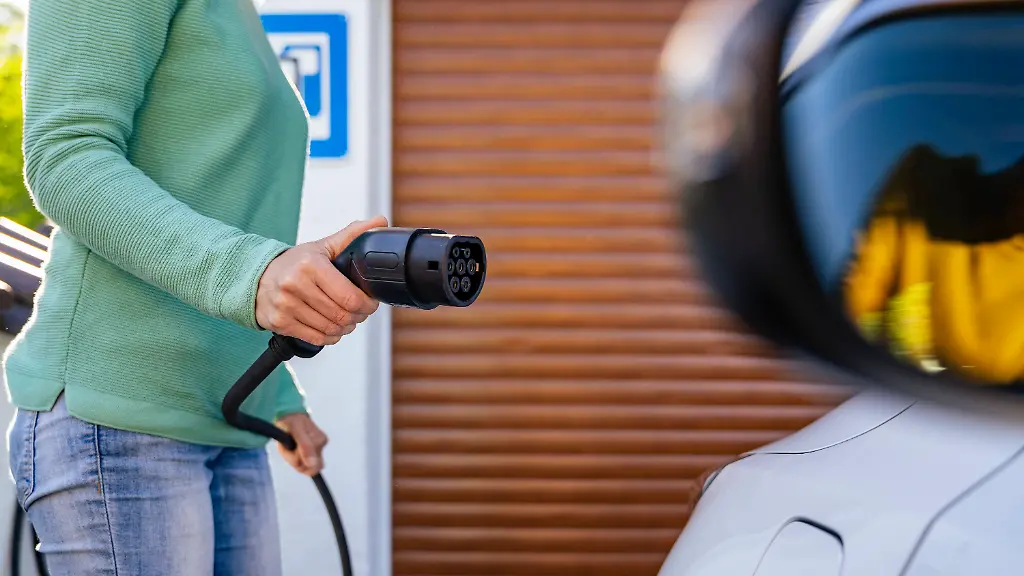 a8a73c94222d84c1e72ef9f381421504