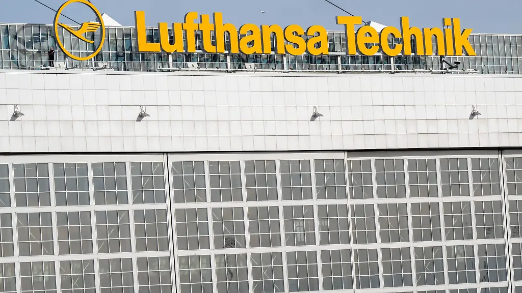 Der-Umsatz-der-Lufthansa-Technik-lag-zwischen-April-und-Juni-bei-annaehernd-zwei-Milliarden-Euro