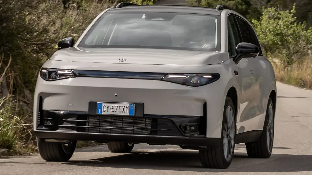 Leapmotor-C10-REEV-1