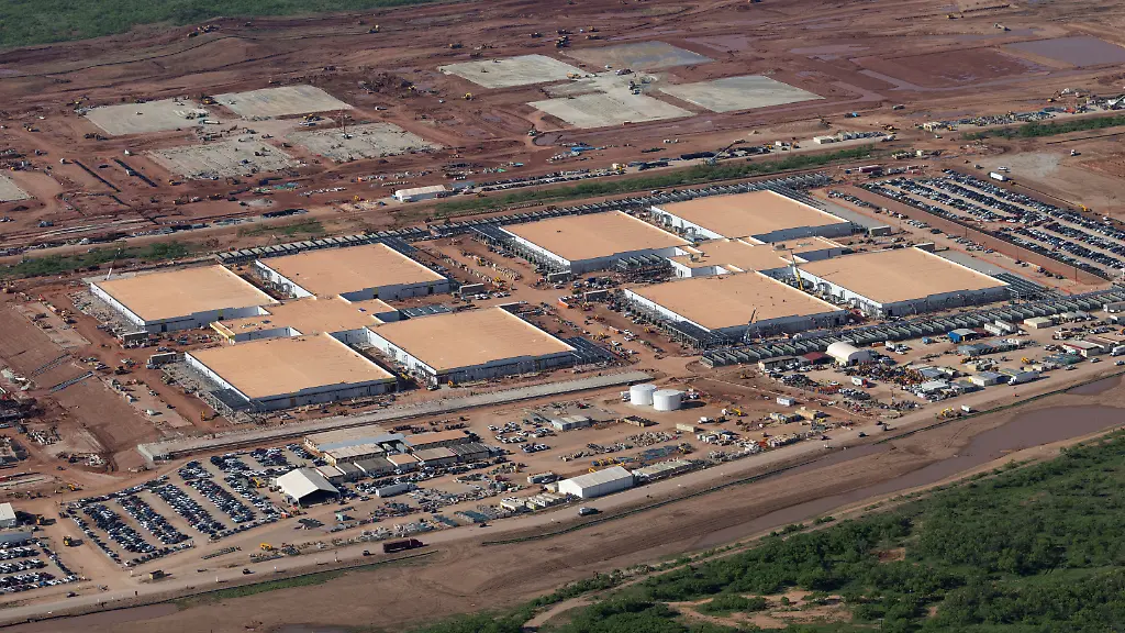 2025-07-22T001423Z-1055848963-RC2Q3EA0G22T-RTRMADP-3-TECH-AI-STARGATE