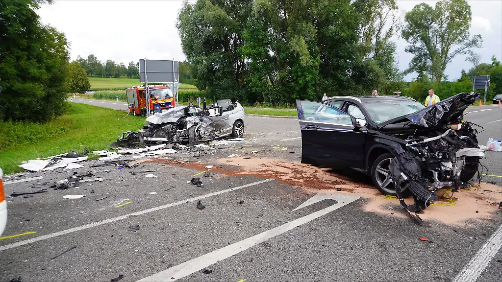 Der-61-Jaehrige-starb-noch-an-der-Unfallstelle
