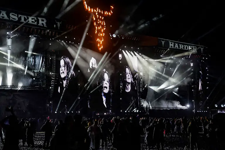 f8e1a858c24ce2b4e53b9db8c99a90fd