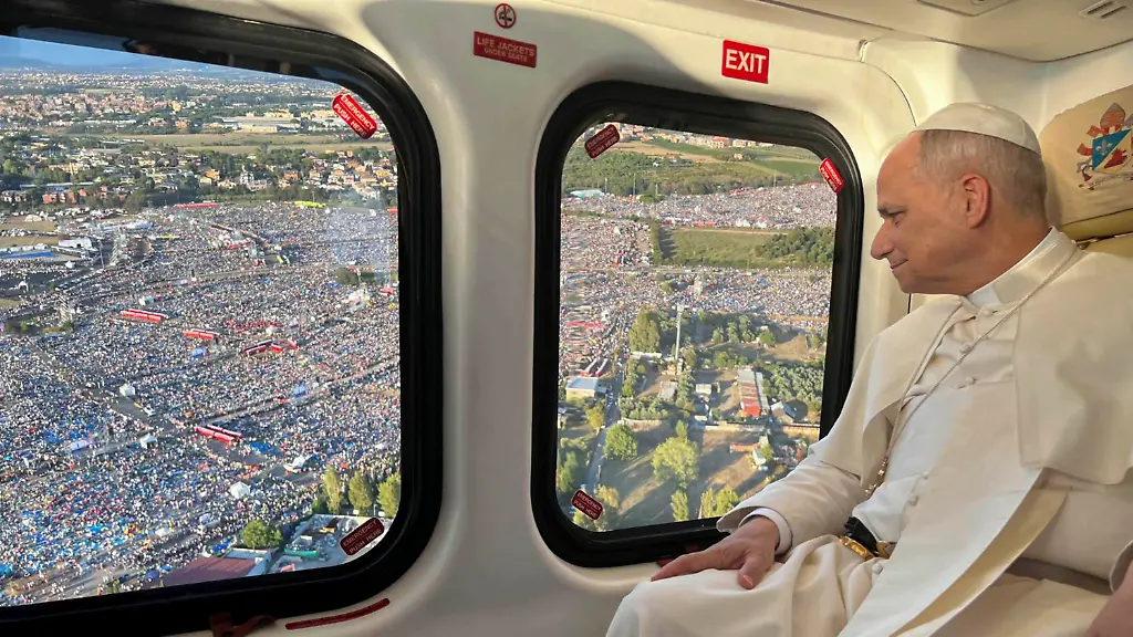 9f51097bd635abe7a28d94e98bdfc2e6