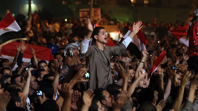 Die Proteste auf dem Kairoer Tahrir-Platz gehen weiter.