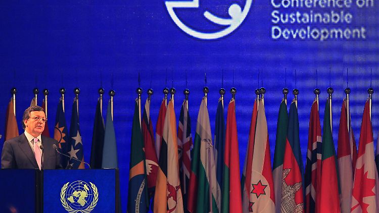 Kommissionspräsident Barroso spricht in Rio.