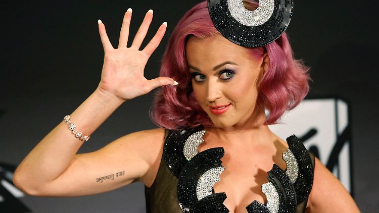 Versteht ihr Geschäft: Katy Perry zieht bei öffentlichen Auftritten alle Register.