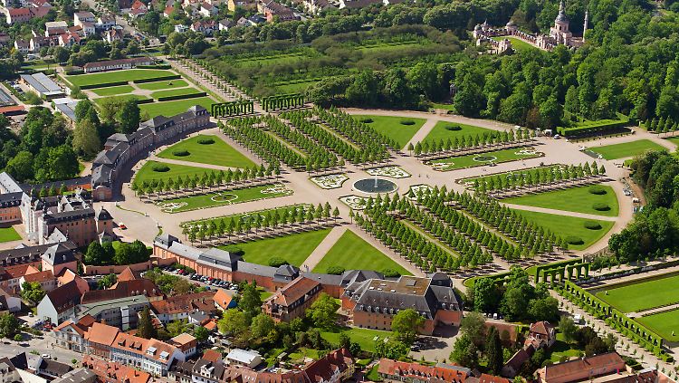 Schwetzinger Schloss und die Parkanlage - nicht einzigartig genug für die Unesco und ihren Welterbe-Titel?