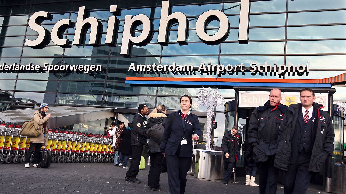 Am Amsterdamer Flughafen Schiphol soll alles nach Vorschrift gelaufen sein.