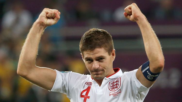 Kämpfer, Leader, Vorbereiter. Englands-Kapitän Steven Gerrard.