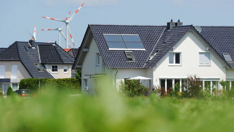 Mehr Windkraft, weniger Photovoltaik, fordert Thomas Bareiß.