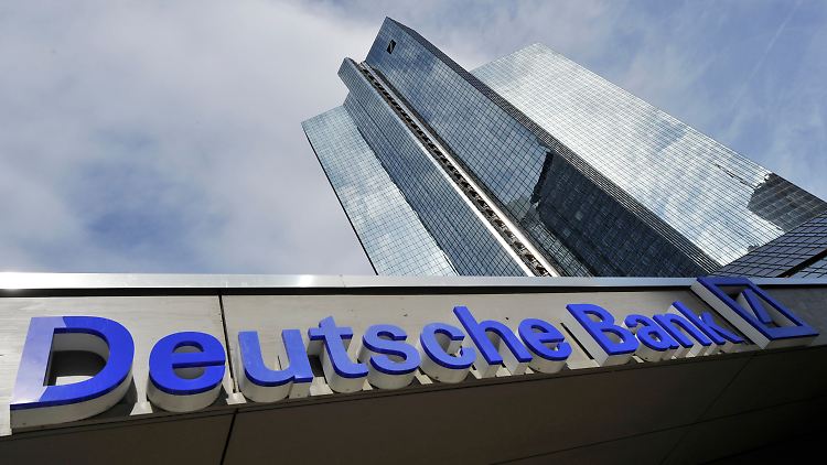 Punktgenau zum Eurogruppen-Treffen: Moody's lenkt Aufmerksamkeit auf die Lage der Großbanken.