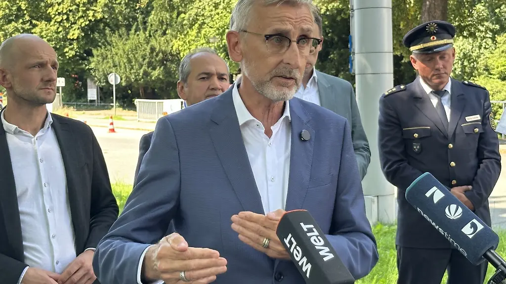 Sachsens-Innenminister-Armin-Schuster-CDU-will-den-Fahndungsdruck-an-den-Grenzen-weiter-erhoehen-Archivbild