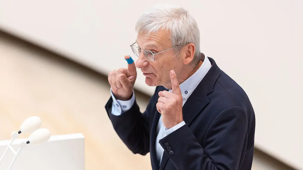 Der-AfD-Politiker-Hans-Christoph-Berndt-lebt-in-Golssen