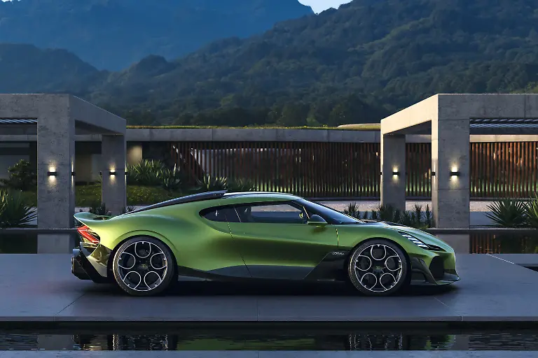 10-BUGATTI-Soitaire-Launch