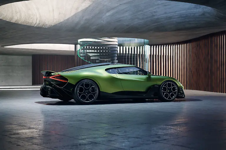 05-BUGATTI-Soitaire-Launch