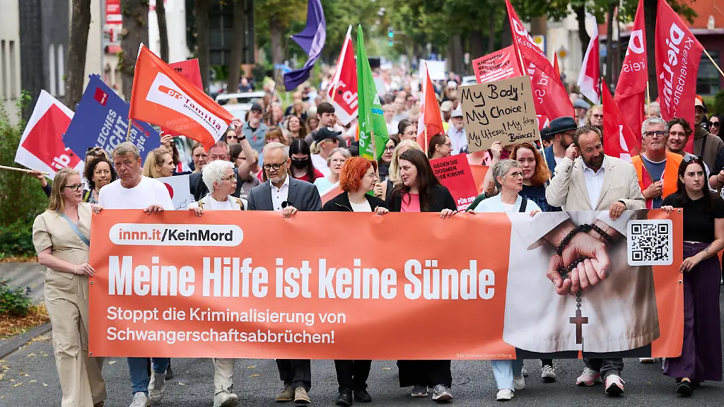 e176ac1c46069f9d72995b3fc3395a86