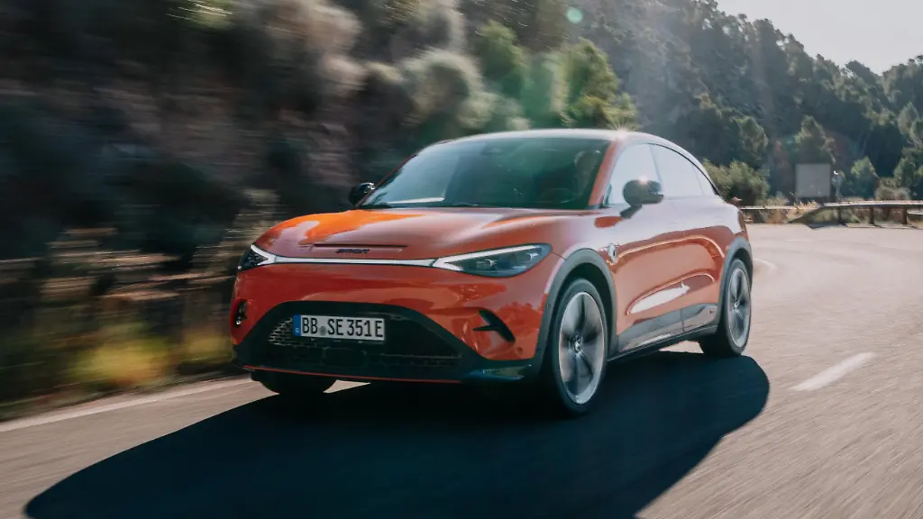 smart-hashtag3-brabus-photon-orange-exterior-mallorca2