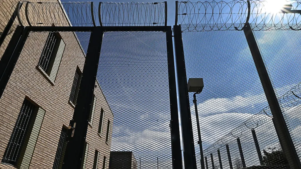 Die-Abschiebehaftanstalt-in-Arnstadt-nimmt-ihren-Betrieb-auf