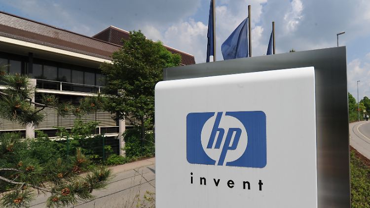 Hewlett-Packard muss seine Kosten drastisch senken.