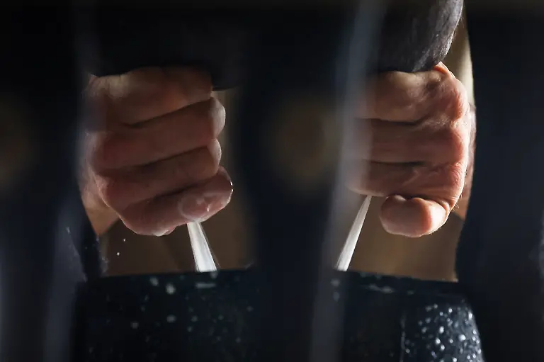 2025-08-08T081444Z-1130519823-RC2MBEAS80PS-RTRMADP-3-SPAIN-WILDFIRES-GOATS