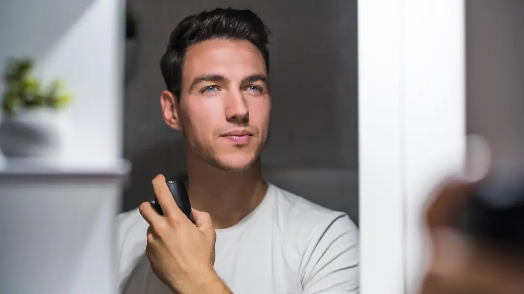 Fuenf-Duefte-mit-dem-sauberen-klaren-Charakter-frisch-gewaschener-Waesche-von-aquatisch-bis-zitrisch