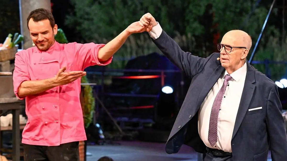 Steffen-Henssler-und-Reiner-Calmund-arbeiteten-seit-der-ersten-Grill-den-Henssler-Folge-zusammen