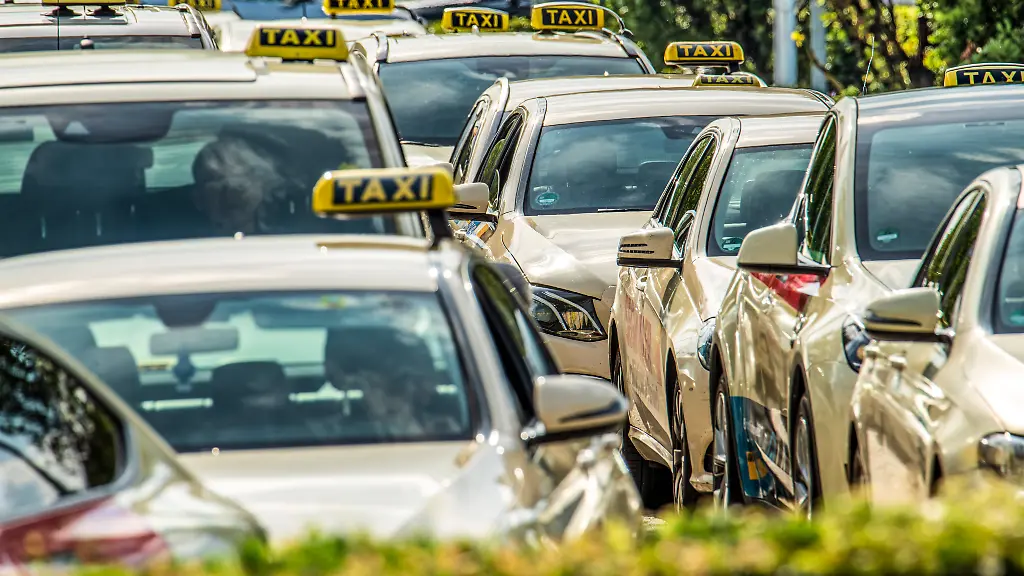 f7a858ba18b81ffa6ac83d67f0633324