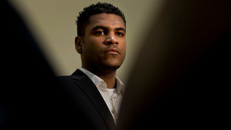 Was geschah in der Brandnacht? Fußball-Profi Breno schweigt dazu.