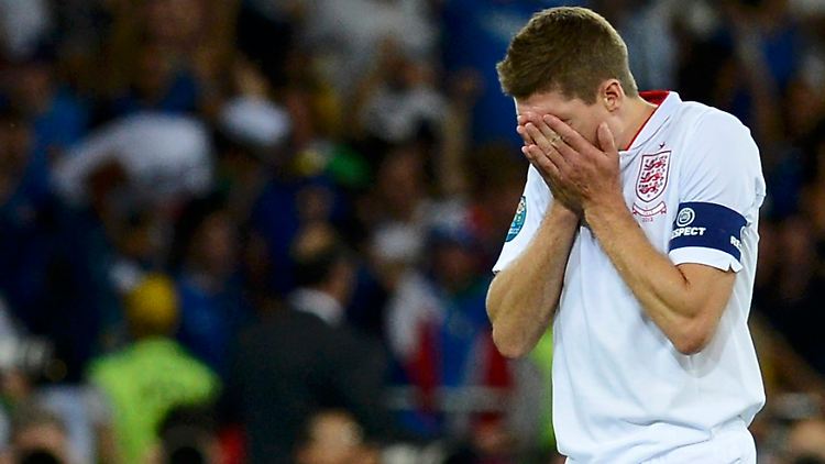 Kämpfte nach dem Elfmeter-Drama mit den Tränen: Steven Gerrard. 