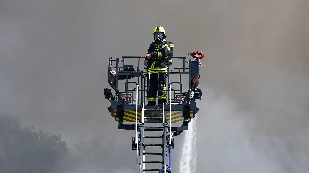 Erst-in-den-fruehen-Morgenstunden-war-der-Brand-endgueltig-geloescht