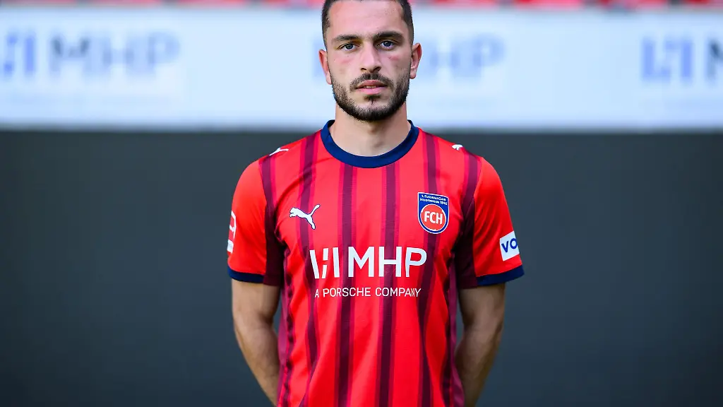 Hat-ueberzeugt-Arijon-Ibrahimovic