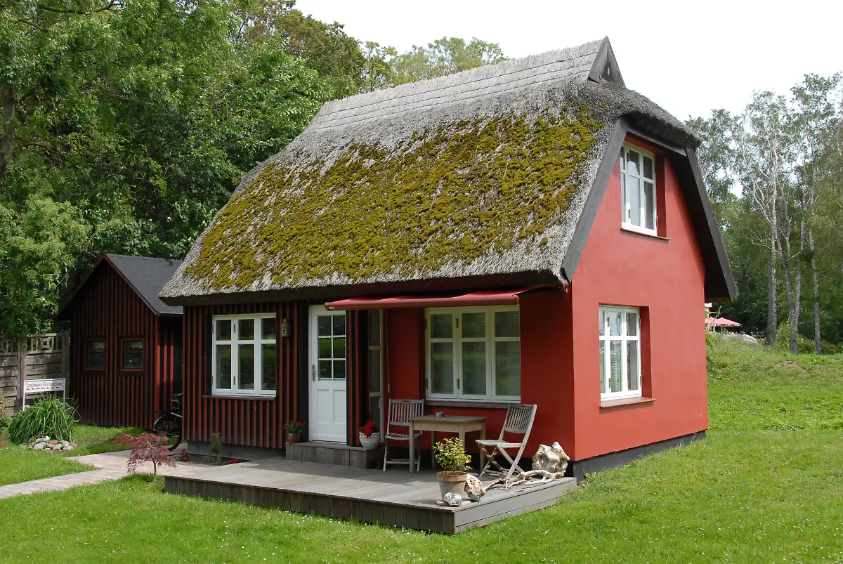 kleines-rotes-haus-kloster