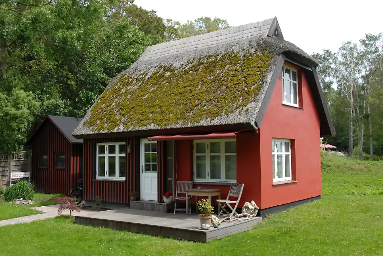 kleines-rotes-haus-kloster