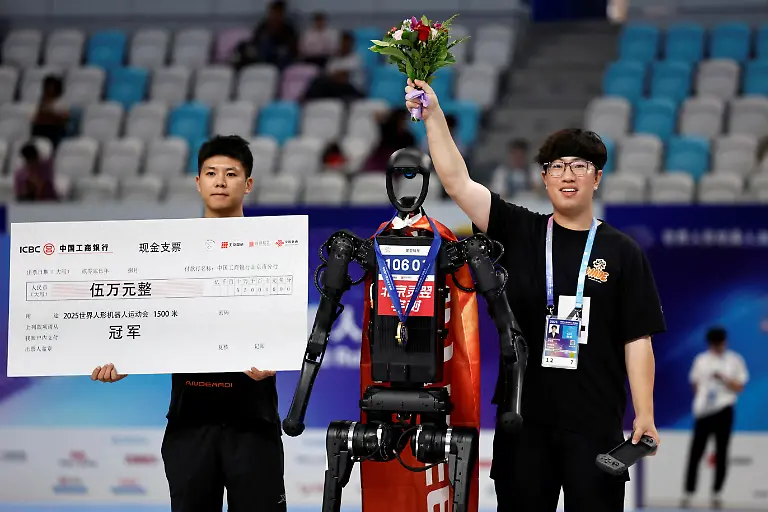 6662db6a355ab81f02a693b973b67be2