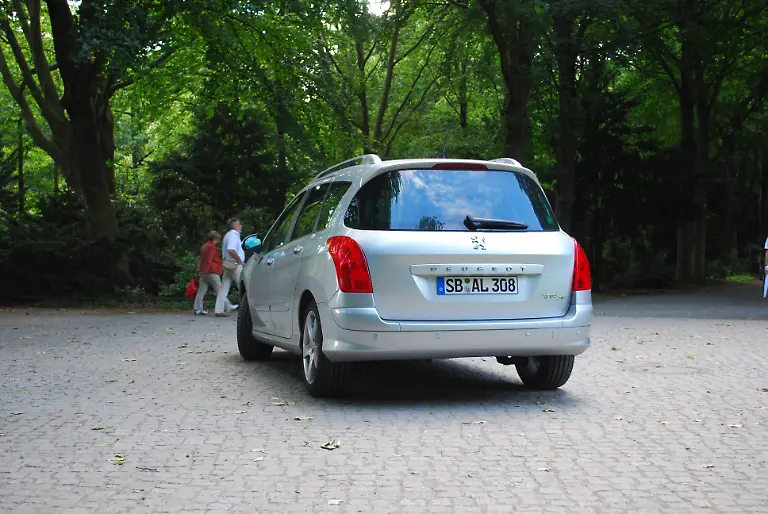 Peugeot-308-SW-20-06-2009-16-56-58