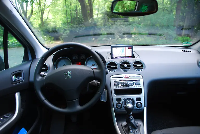 Peugeot-308-SW-20-06-2009-16-59-23